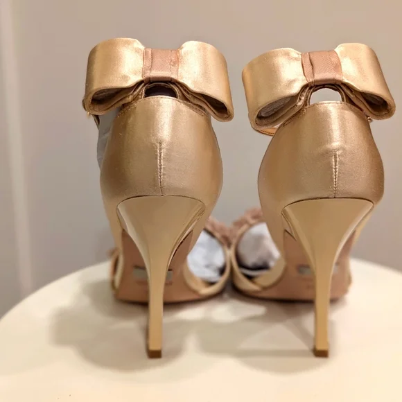 NWT Badgley Mischka Champagne Heels 7.5 - Picture 5 of 10